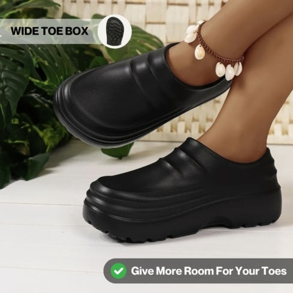 NEW Black Women's Armadillo Torrey Clogs